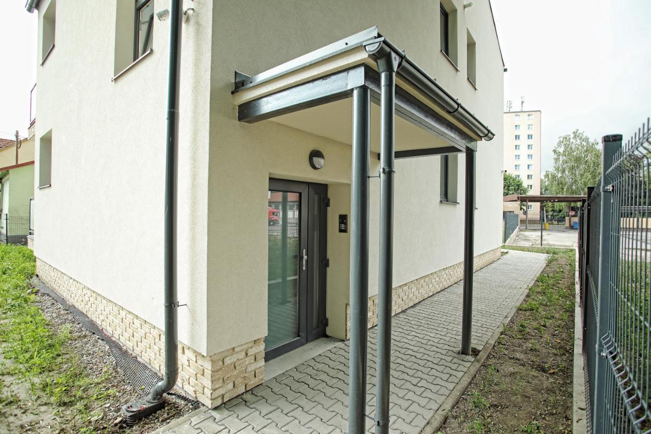 Home Apartments Liptov Liptovský Mikuláš Exteriör bild